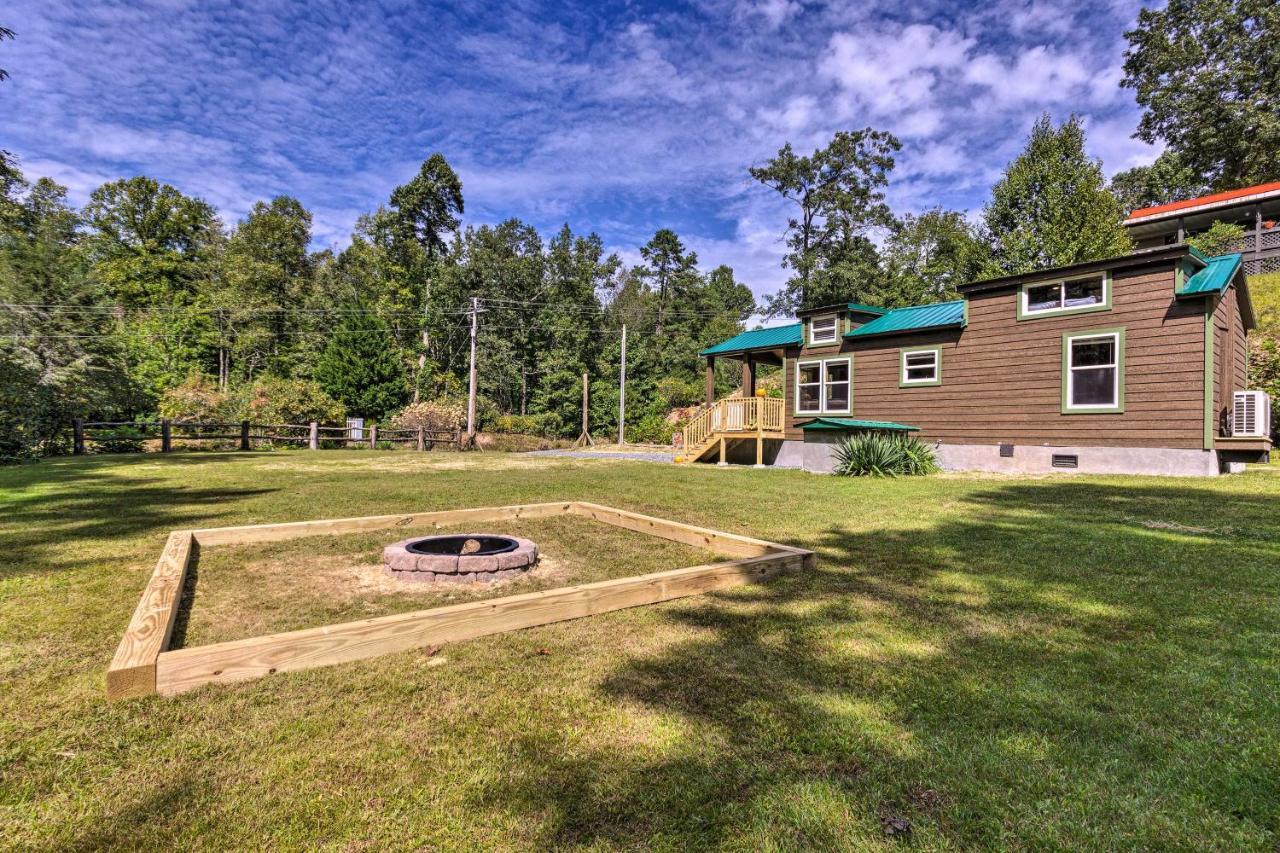 Quaint Mtn Cabin Tiny Living Near Big Adventure Brevard Extérieur photo